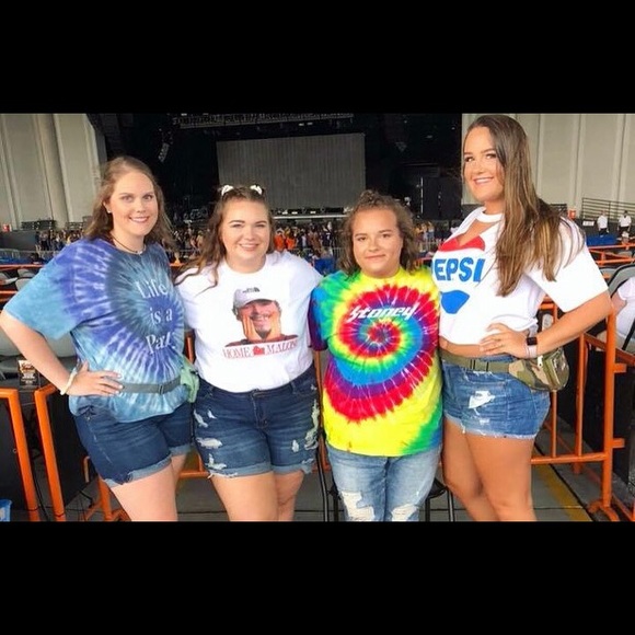 Meet Me - Picture 2 of 8